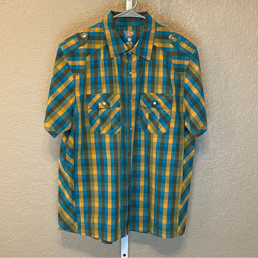 Mountain Hardware Men’s Pearl Snap Button Front Short Sleeve Plaid Shirt Size L